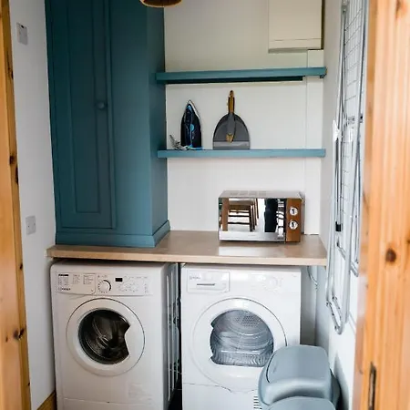 Modern Self Catering Apartment, Miltown Malbay Milltown Malbay Extérieur photo